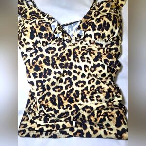 Hilor Ruffle Vneck Tankini Swim Top w/cups- Size 14 Cheetah